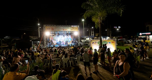Jaraguá surpreende público com talentos mirins no primeiro dia do Canto da Primavera Kids 2024