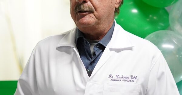 Dr. Zacharias Calil destaca o teste da orelhinha para detectar surdez no nascimento
