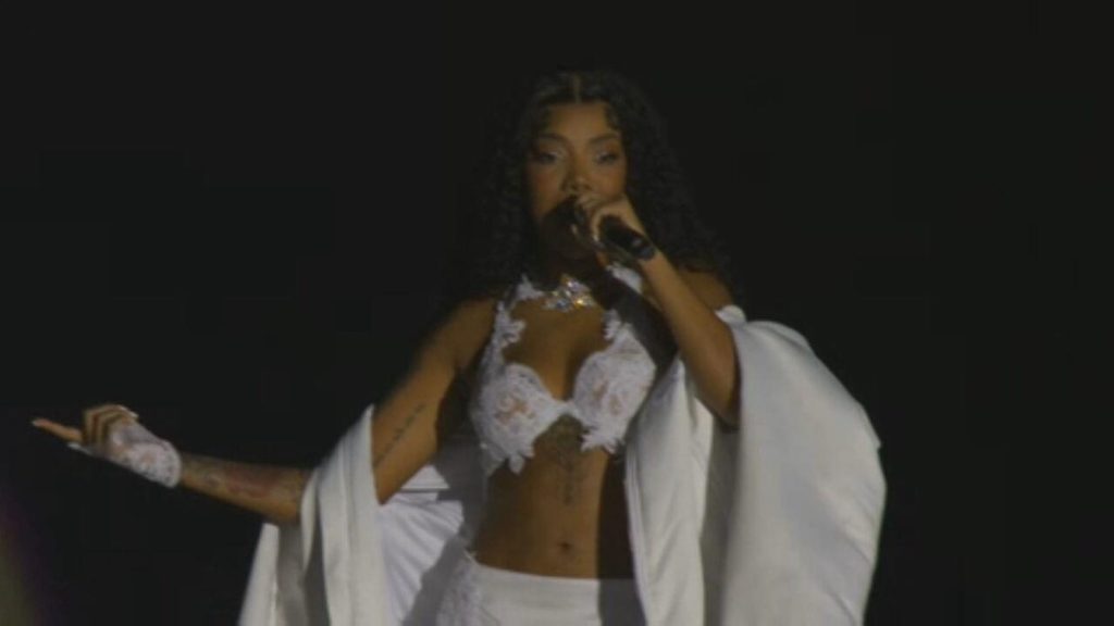 Ludmilla faz show sisudo e aquém do potencial no Rock in Rio após briga com festival | Rock in Rio 2024