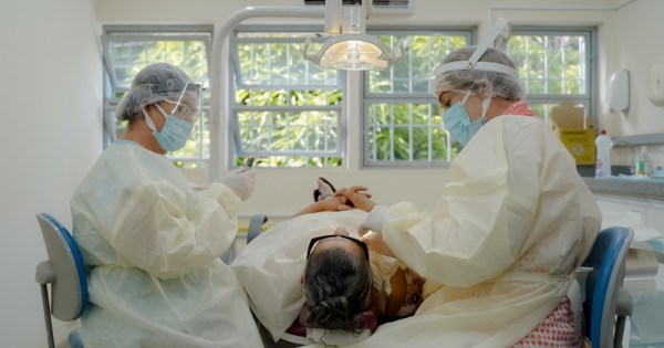 Centro de Odontologia do Governo de Goiás atende mais de mil pessoas por mês