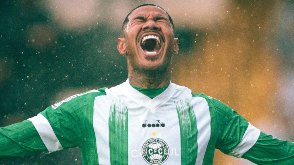 Vila Nova x Coritiba: veja as prováveis escalações