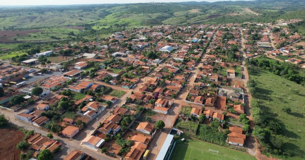 Davinópolis celebra 61 anos sem festa