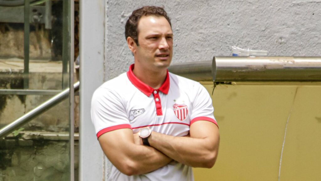 Bruno Pivetti é o novo técnico do Operário
