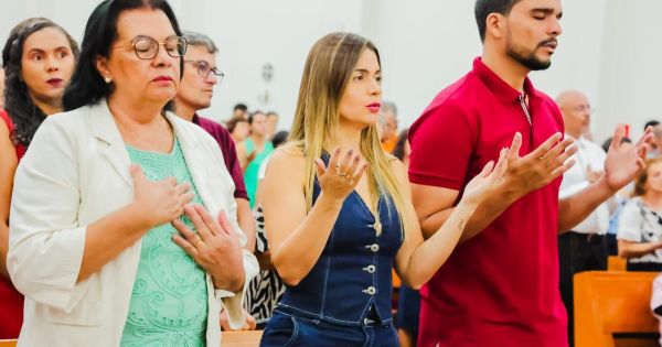 Trindade: Marden celebra véspera de Natal em missa no Santuário Basílica do Divino Pai Eterno