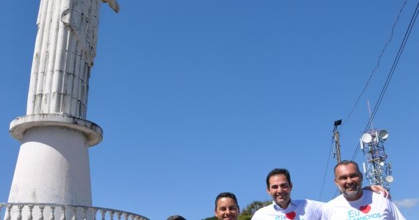 Três Ranchos: Dr. Hugo e Haroldinho assinam ordem de serviço da reforma do Cristo e construção de Mirante da Pedra que será executada diante emenda do deputado estadual Jamil Calife