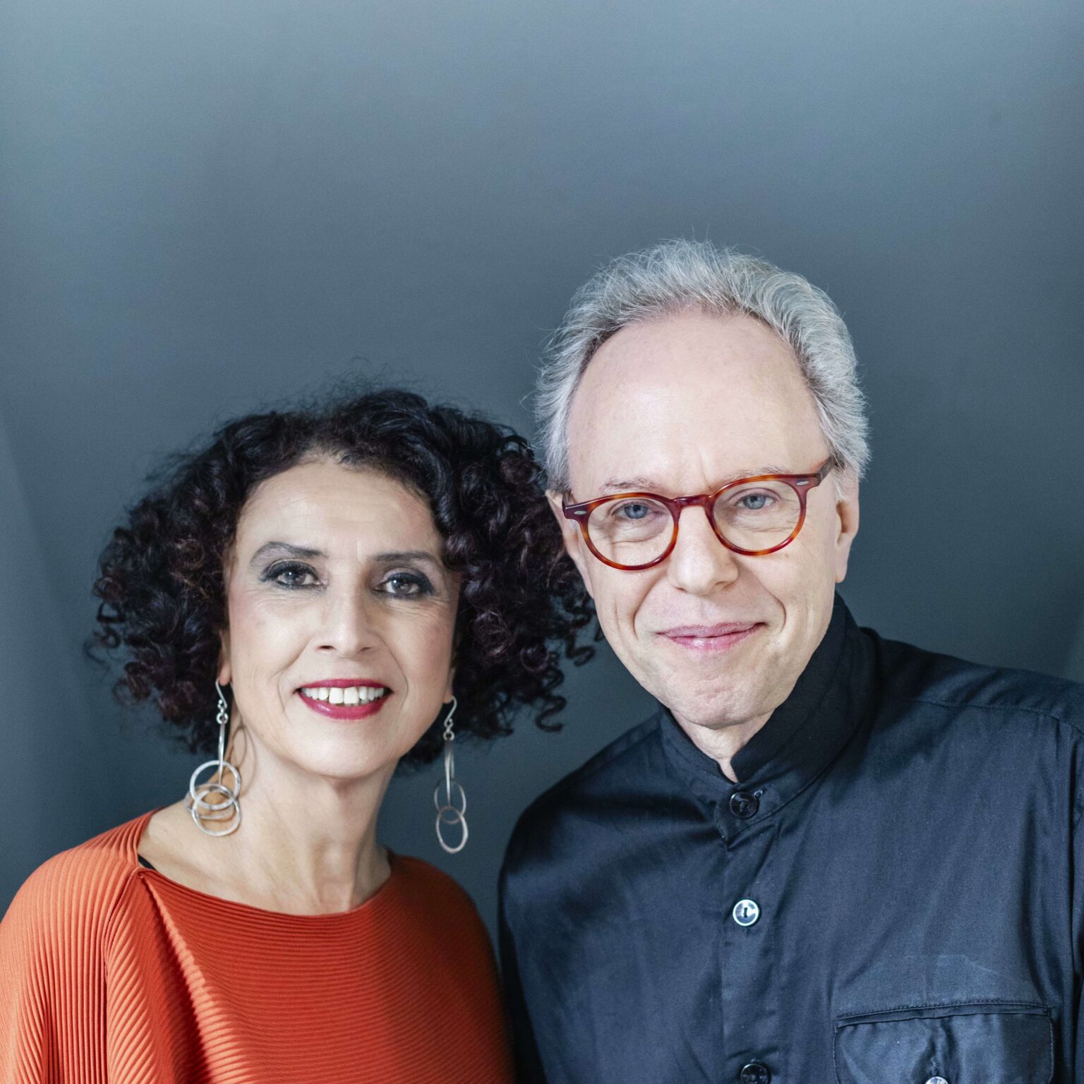 Paula Morelenbaum canta Tom Jobim em álbum com Arthur Nestrovski que sai 30 anos após a morte do maestro | Blog do Mauro Ferreira
