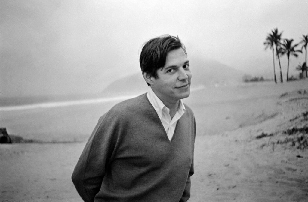 Eis 30 grandes músicas que atestam a soberania do cancioneiro de Tom Jobim, saudade do Brasil há exatos 30 anos | Blog do Mauro Ferreira