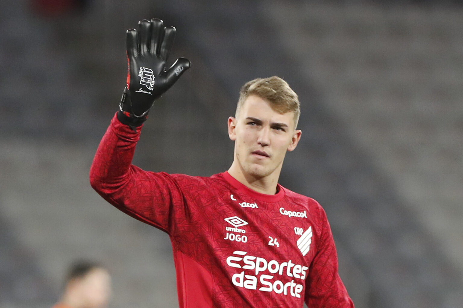 Léo Linck se despede do Athletico para fechar com o Botafogo
