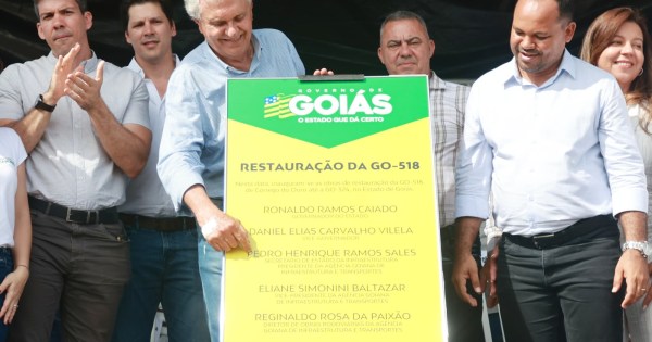 Em Córrego do Ouro, Ronaldo Caiado, Daniel Vilela e Pedro Sales entregam restauração da GO-518