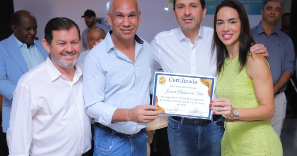 Aparecida de Goiânia: 1ª Expoart de Aparecida valoriza artistas locais com exposição e entrega de certificados