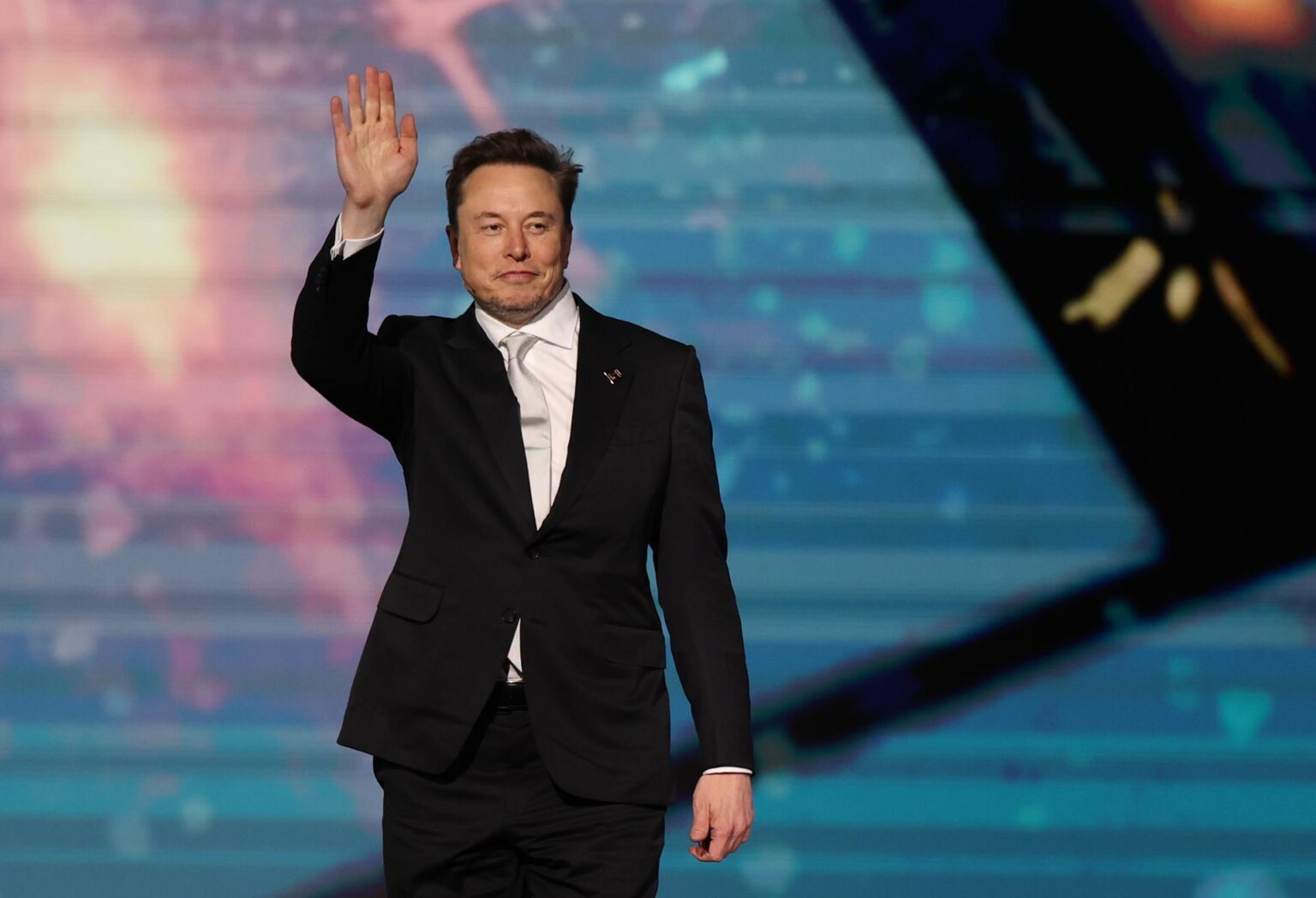 Como foi a passagem de Musk pelo governo Trump