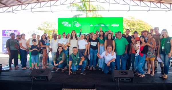 Programa Pra Ter Onde Morar Construção/Casas a Custo Zero realiza sorteio de 36 unidades habitacionais em Joviânia