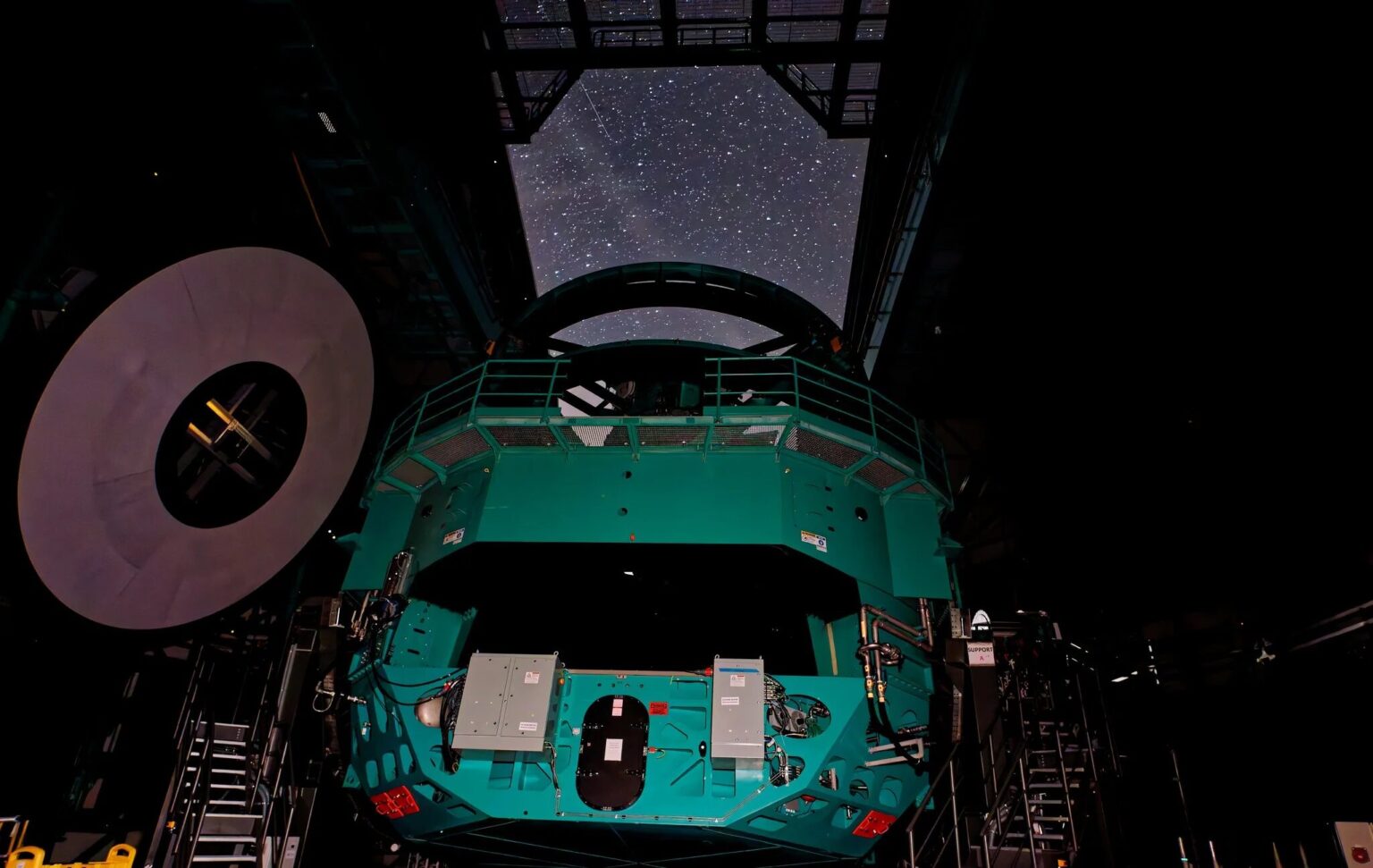 Imagens incríveis do supertelescópio com maior câmera do mundo