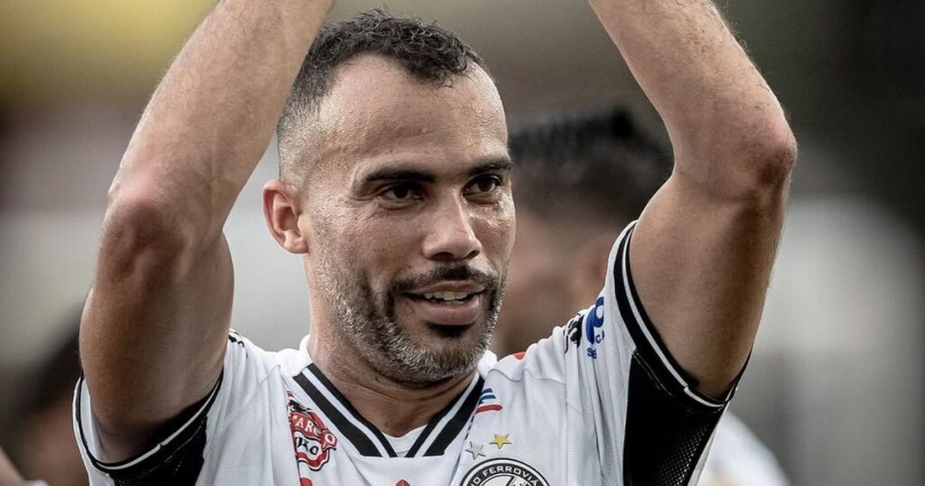 Fransérgio, ex-Athletico, Coritiba e Paraná Clube, rescinde com o Operário