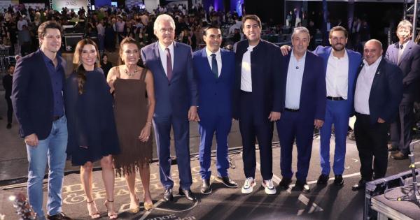 Caiado e Daniel reforçam união com prefeitos e destacam força do municipalismo em confraternização da AGM e FGM