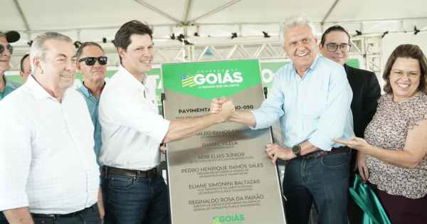 Caiado e Daniel Vilela inauguram reestruturação da GO-050, em Chapadão do Céu