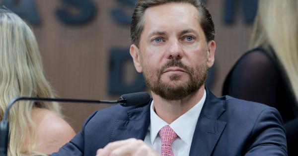 Alego: Bruno Peixoto destaca lealdade a Caiado e exalta resultados da gestão durante posse de Daniel Vilela