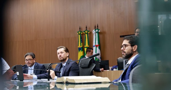 Alego carimba reajuste e regras de progressão a seus servidores