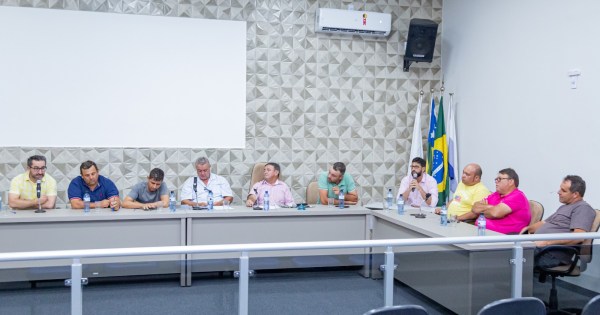 Nova Aurora: Câmara realiza 7ª sessão ordinária com foco em desenvolvimento econômico