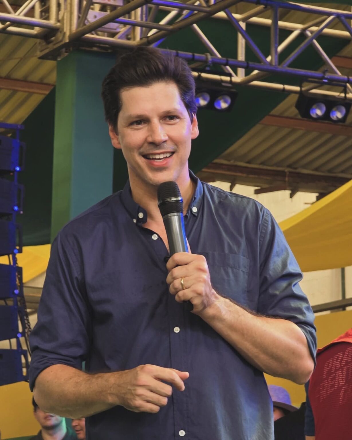 Goiás: Daniel Vilela amplia vantagem e consolida liderança rumo à reeleição em Goiás, aponta pesquisa
