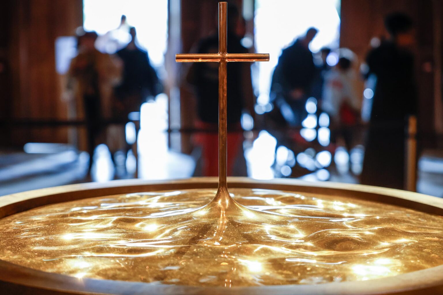 Bispos dos EUA aprovam novas regras contra abusos na Igreja