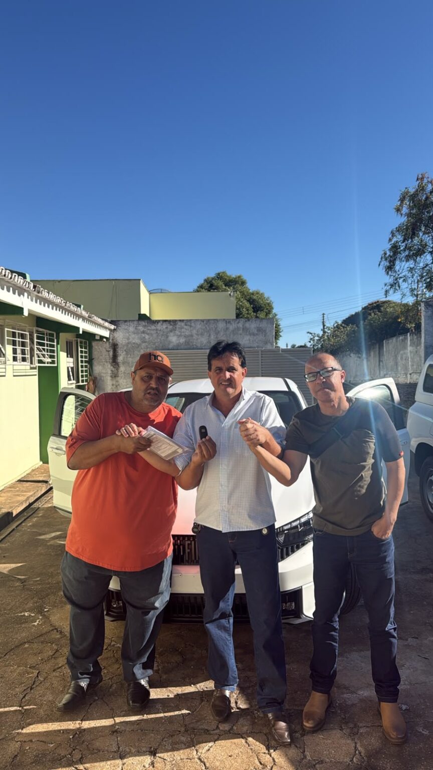 Goiandira amplia estrutura da saúde com novo veículo para transporte de pacientes a Barretos