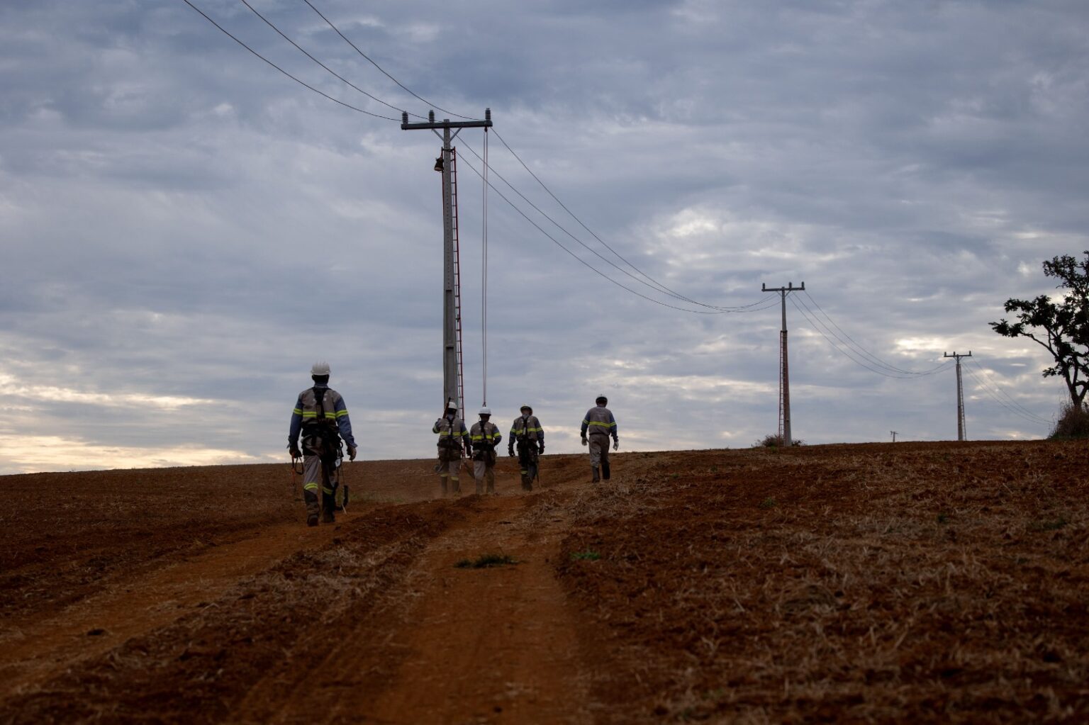 Romaria do Muquém: operação especial reforça rede elétrica para atender mais de 500 mil devotos em Niquelândia