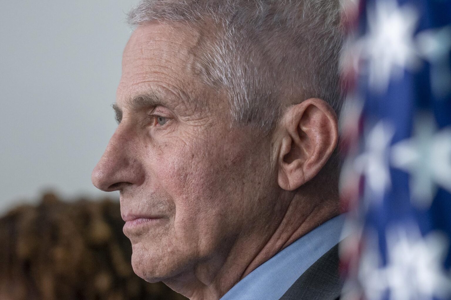 Fauci se recusa a responder a perguntas no Senado dos EUA