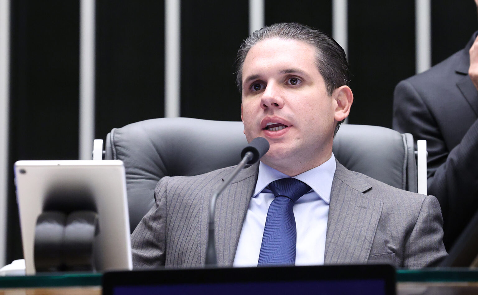 Motta defende que Brasil use lei da reciprocidade contra tarifaço