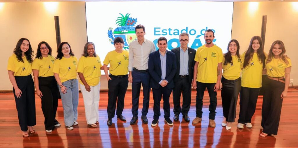 “Aproveitem a experiência e tragam esse conhecimento de volta para Goiás”, diz Daniel Vilela a bolsistas do Goiás pelo Mundo