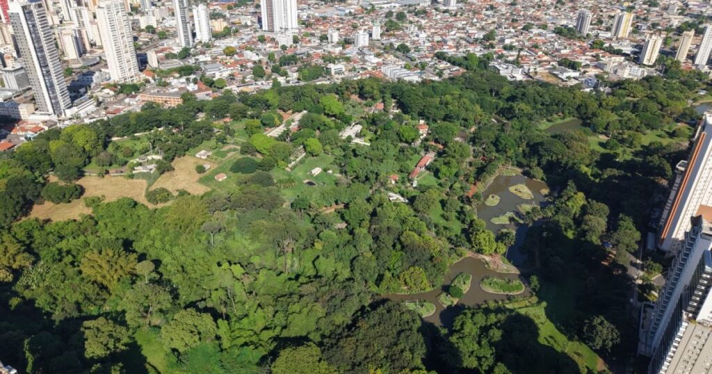 Pesquisa indica que 98,3% dos visitantes recomendam Goiânia como destino turístico
