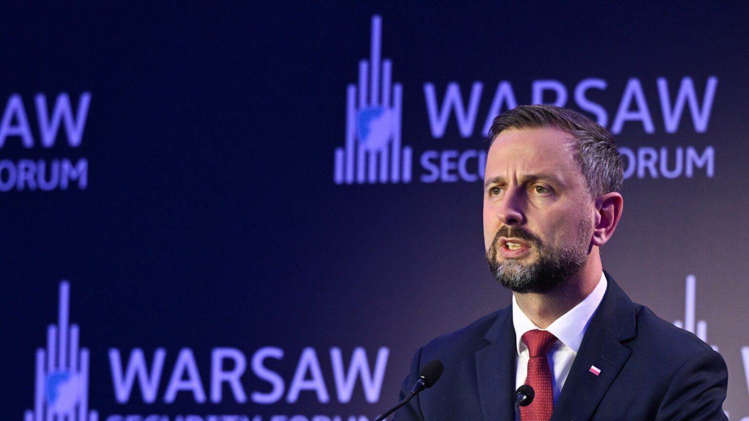Europa precisa produzir armas em “modo de guerra” para enfrentar Rússia